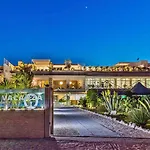 Abitare In Aparthotel 4*