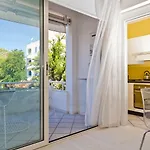 Abitare In Vacanza شقة فندقية 4*