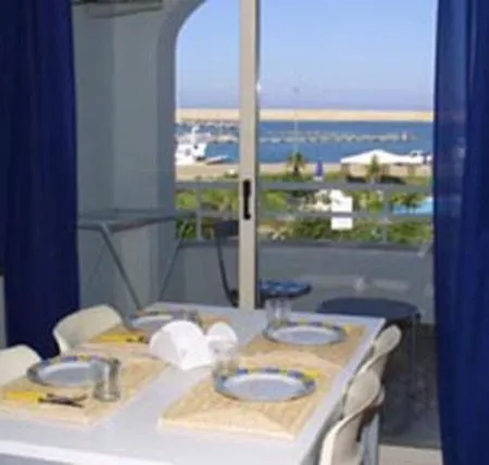 Abitare In La Caletta