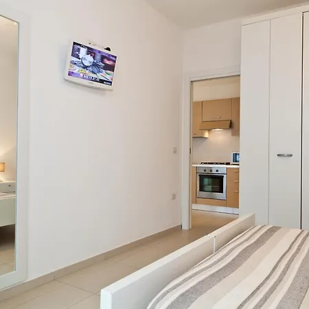 Ξενοδοχείο με διαμερίσματα Abitare In La Caletta